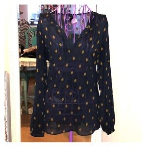 LAST CALL 9/11/22 - Ann Taylor sheer career v neck top